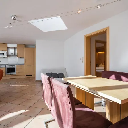 Apartamento Nadine-6 By Interhome